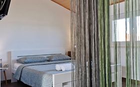 Apartmani Vana 1